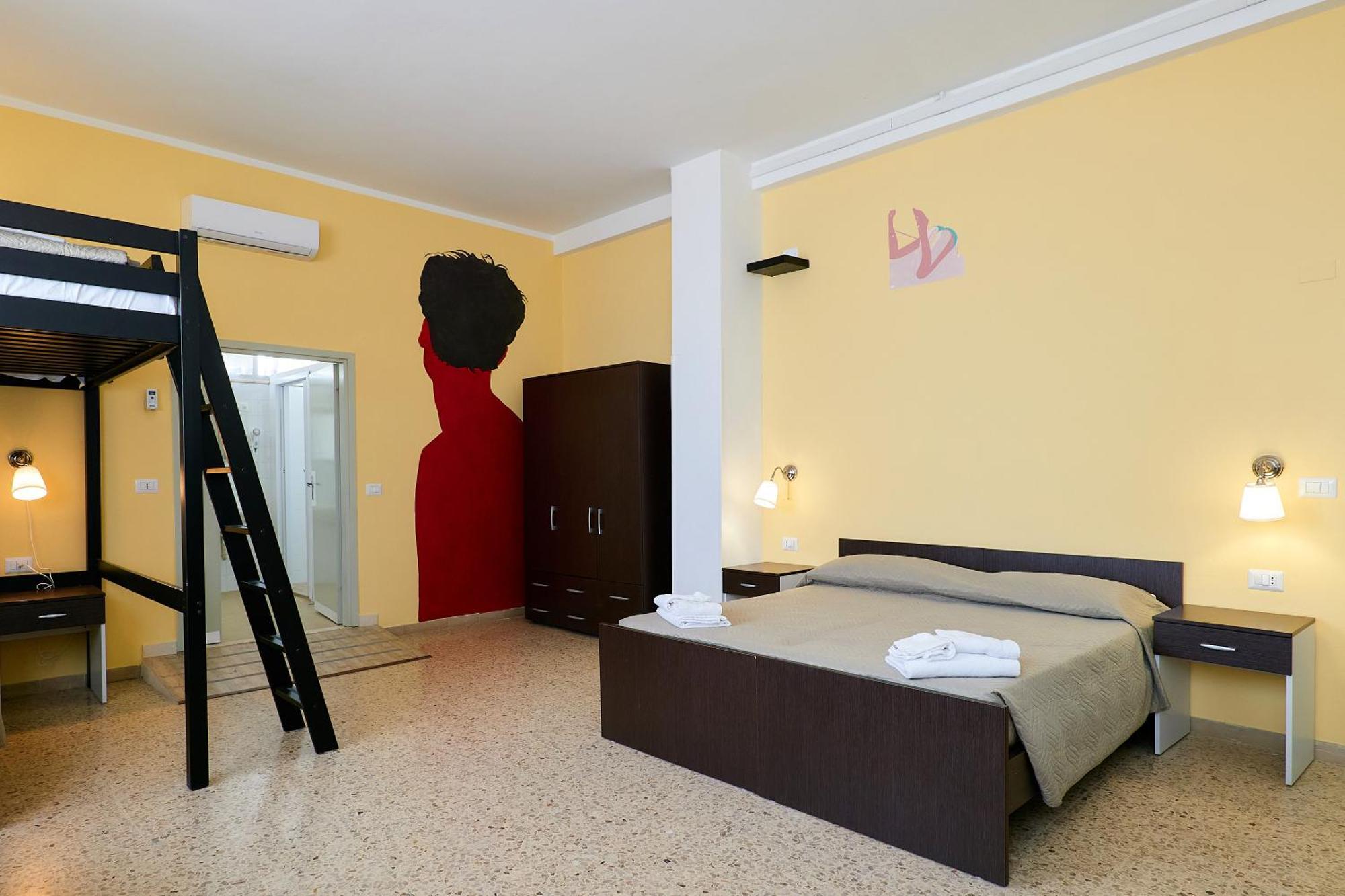 Hotel Solee, Family Holidays & Hostelling