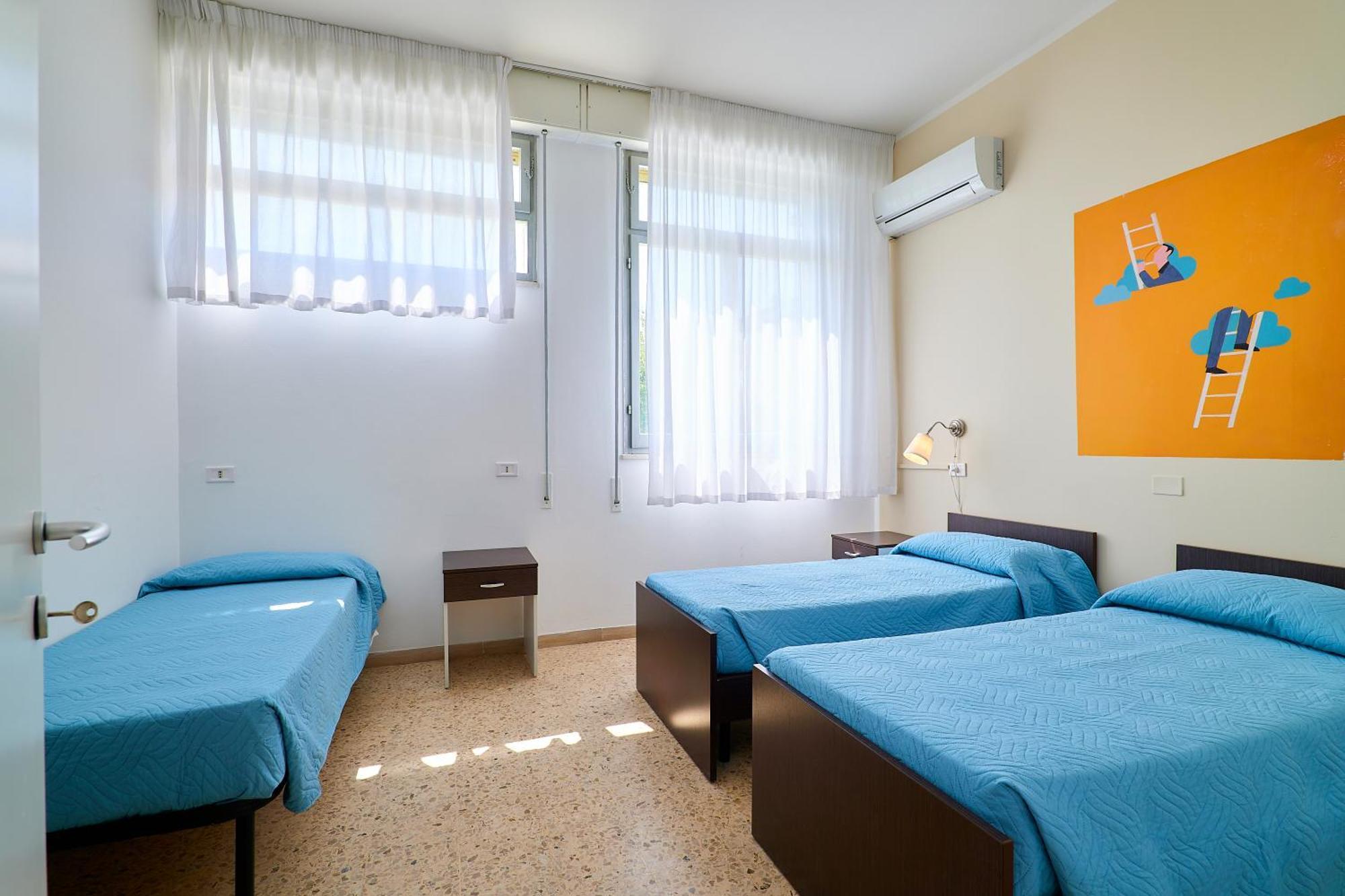 Solee, Family Holidays & Hostelling